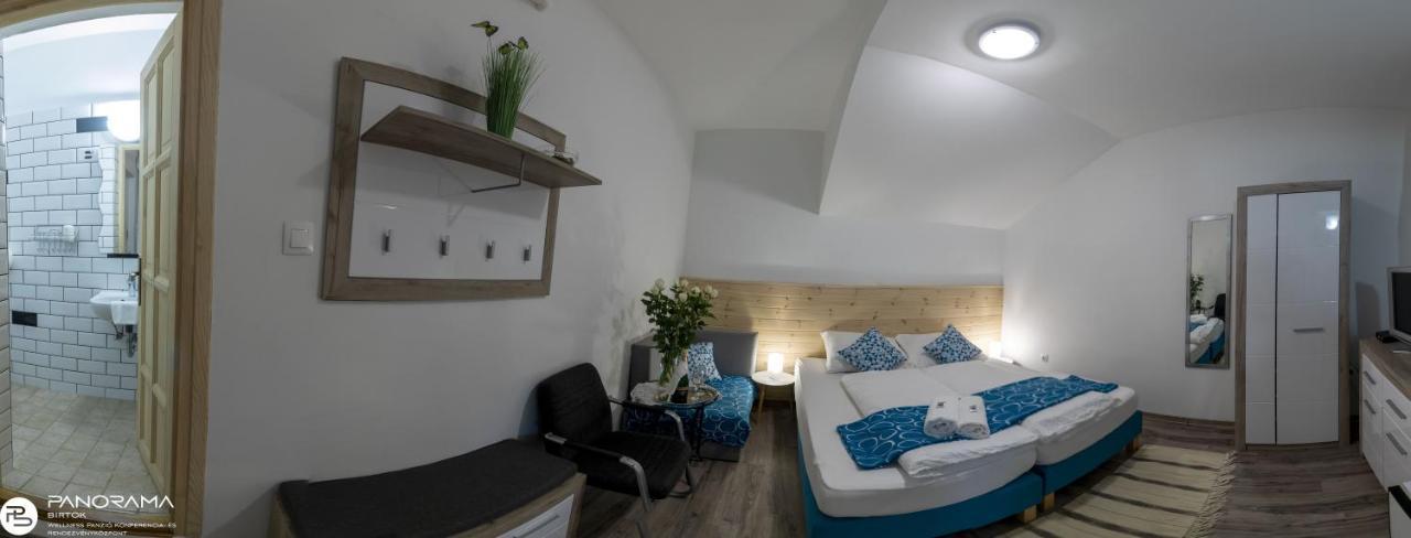 Panorama Birtok - Wellness Panzio, Konferencia Es Rendezvenykoezpont Bed & Breakfast Győrújbarát Dış mekan fotoğraf